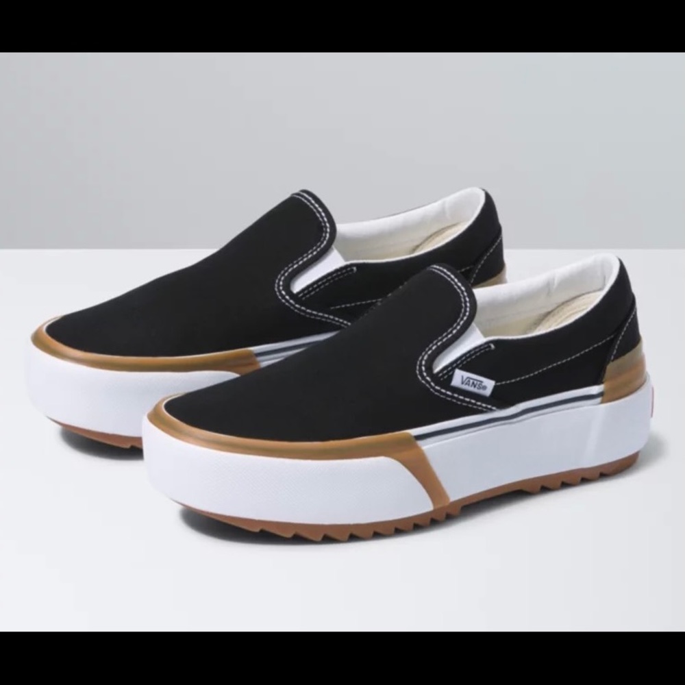 Brand new in box Vans Platform Slip-Ons